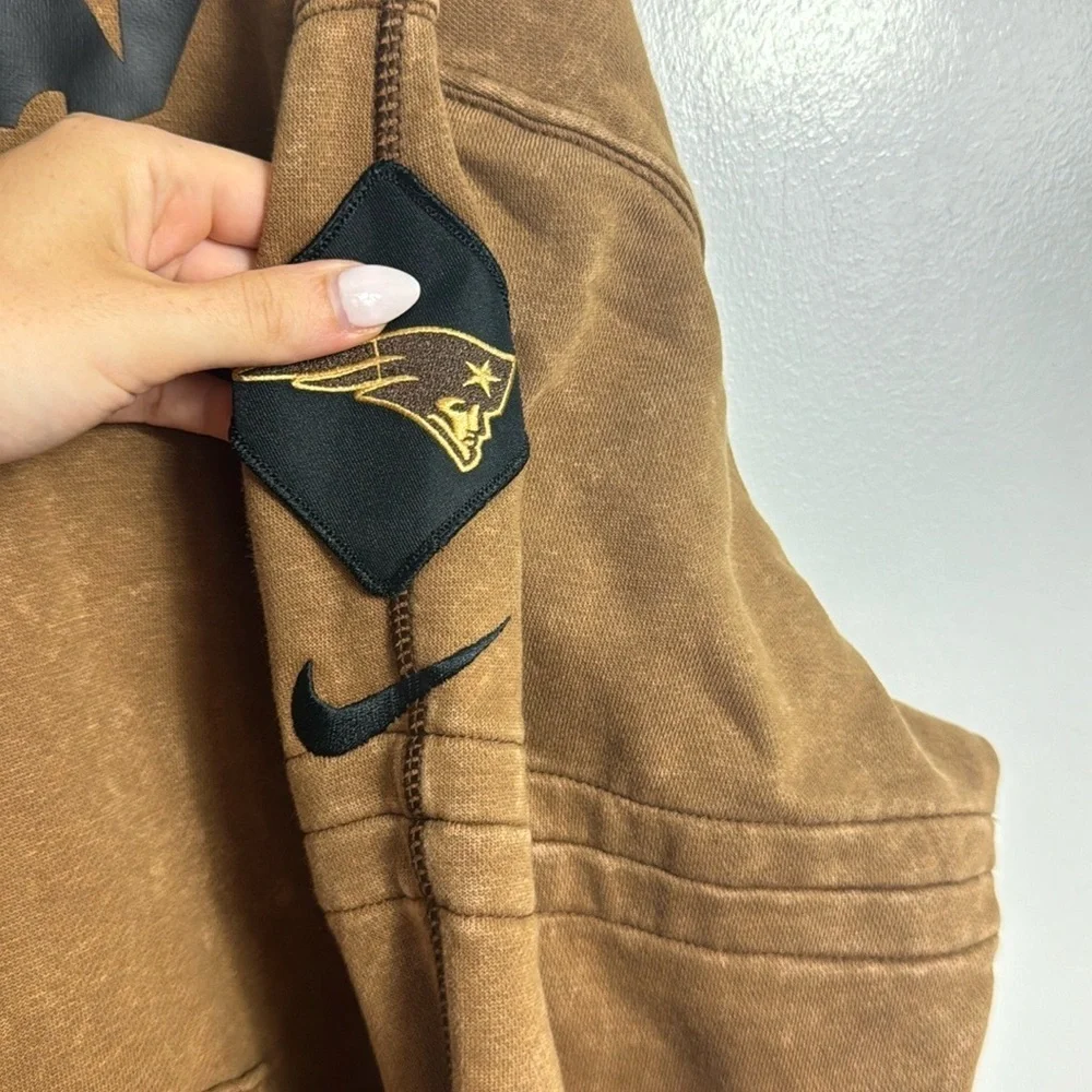 Worn once- NFL Brown Hoodie with Black Logo - Picture 4 of 13